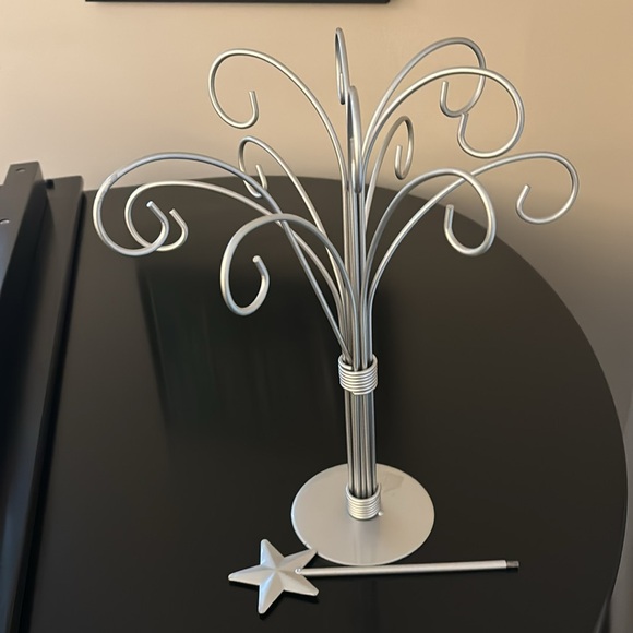 Christmas Ornament Tree Stand Silver Tone Removable Star - Picture 3 of 3